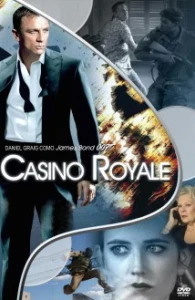 La primera misión del agente británico James Bond (Daniel Craig) como agente 007 lo lleva hasta Le Chiffre (Mads Mikkelsen), banquero de los terroristas de todo el mundo. Para detenerlo y desmantelar la red terrorista, Bond debe derrotarlo en una arriesgada partida de póquer en el Casino Royale. Al principio a Bond le disgusta Vesper Lynd (Eva Green), la hermosa oficial del Tesoro que debe vigilar el dinero del gobierno. Pero, a medida que Bond y Vesper se ven obligados a defenderse juntos de los mortales ataques de Le Chiffre y sus secuaces, nace entre ellos una atracción mutua.